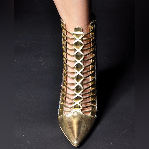 Full On Glam Gold Multicolored Sequined Stiletto Booties - Faux Lace Up - Sz 7 - Picture 5 of 16